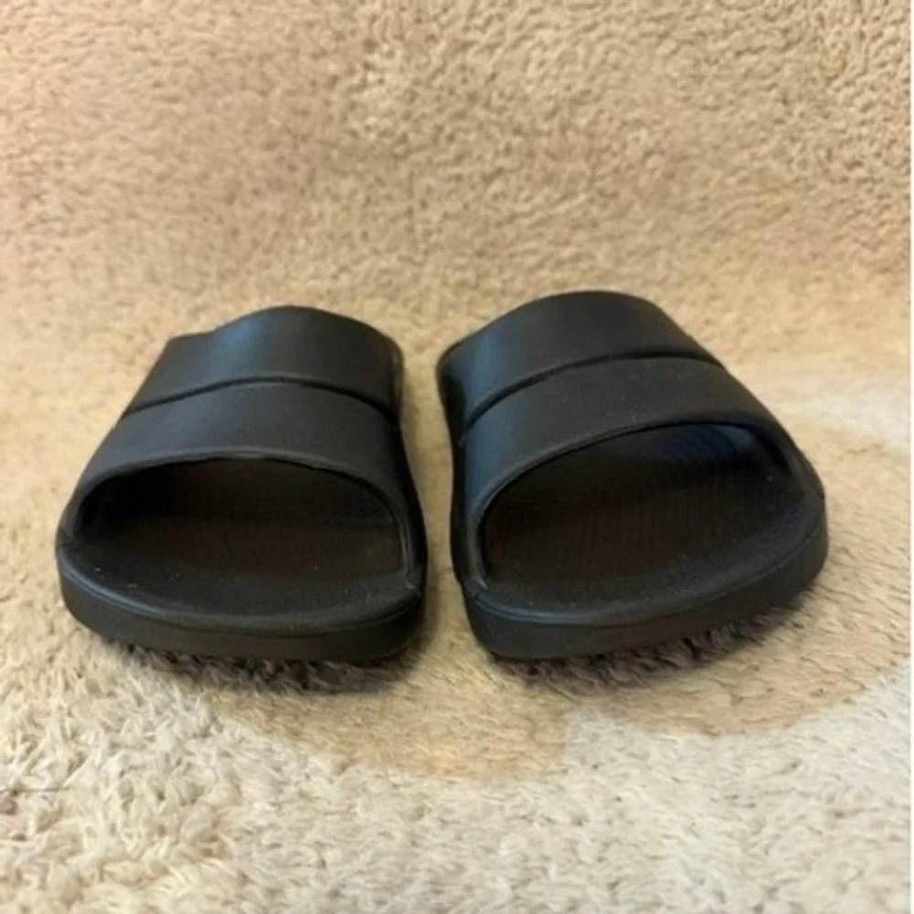 OOFOS OOahh Slide Sandals Black Recovery Comfort Shoes Womens 9 Mens 7 EU 40 - Picture 2 of 9